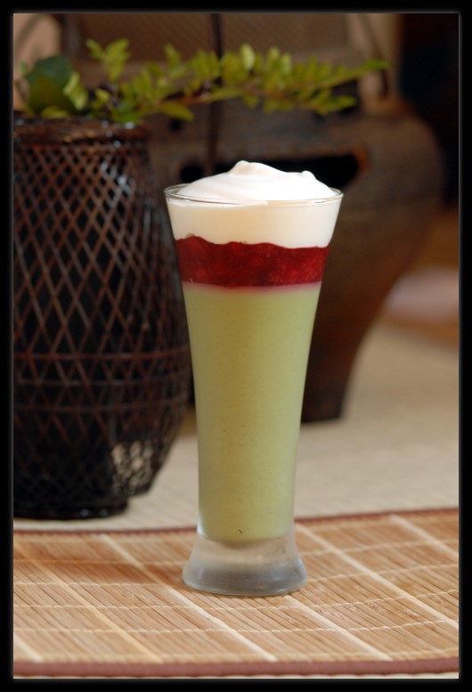 matcha mousse m&aacute;lnakr&eacute;mmel